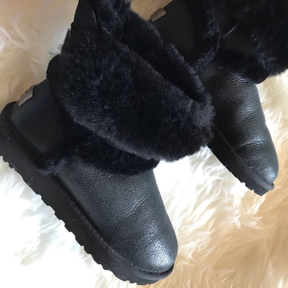 UGG leather boots - Picture 1 of 8